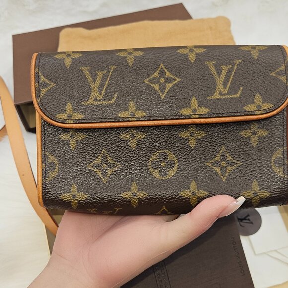 Louis Vuitton  Monogram Florentine Medium - Picture 1 of 15